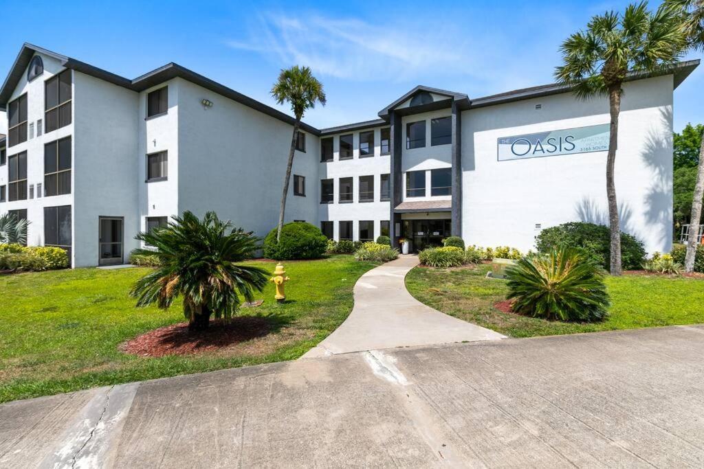 Oasis 317 - Space To Unwind Apartment Titusville Exterior photo